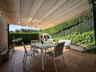 Chalet en venta en Torre Valentina-Mas Vilar de La Mutxada-Treumal en Calonge
