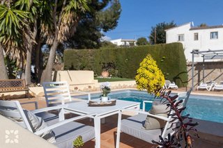 Chalet en alquiler en Cala Advocat - Baladrar en Benissa