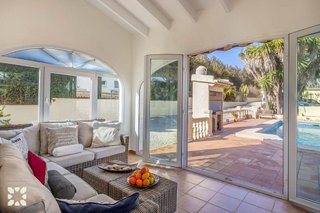 Chalet en alquiler en Cala Advocat - Baladrar en Benissa