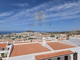 Ático en venta en Los Cristianos - Playa de las Américas en Arona