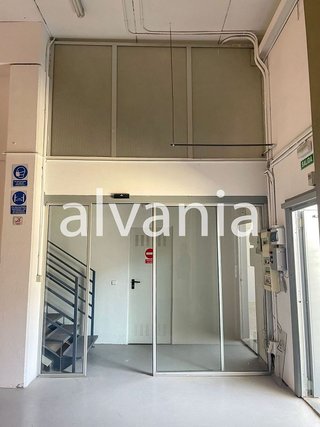 Nave industrial en alquiler en Parque Ondarreta - Urtinsa en Alcorcón