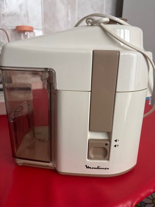 Licuadora Moulinex Beige y Marrón