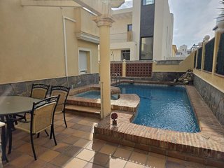 Casa en venta en Puerto de Garrucha en Garrucha