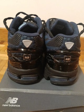 New Balance 1906 Talla 42
