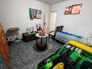Casa en venta en Moclín