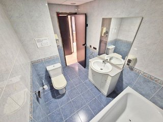 Oficina en venta en El Pla del Remei en Valencia