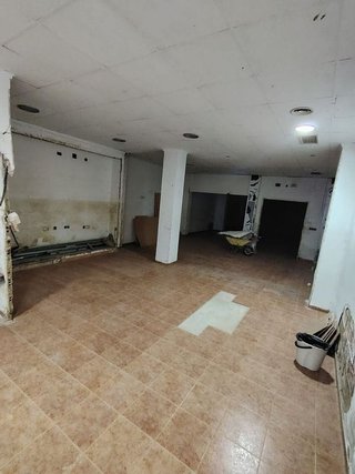 Local comercial en venta en Zona Centro - Ambulatorio en Paiporta