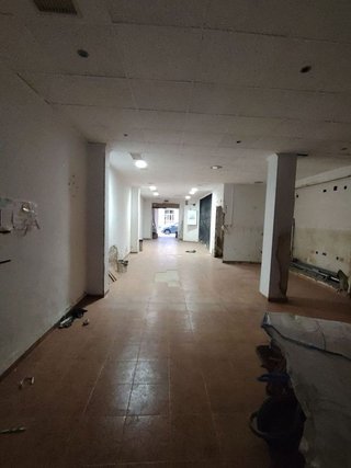 Local comercial en venta en Zona Centro - Ambulatorio en Paiporta