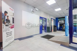 Oficina en venta en Pacífico en Madrid