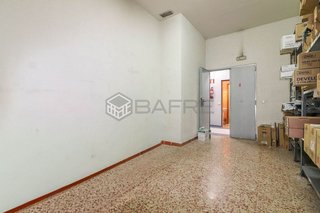 Oficina en venta en Pacífico en Madrid