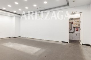 Local comercial en alquiler en Centro en San Sebastián-Donostia