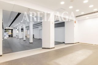 Local comercial en alquiler en Centro en San Sebastián-Donostia