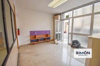 Local comercial en venta en Valldaura - Ctra. de Cardona en Manresa