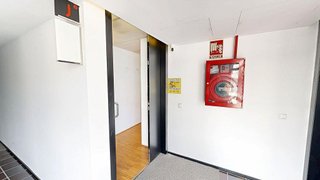 Oficina en venta en O Milladoiro en Ames