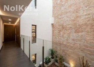Oficina en alquiler en El Raval en Barcelona