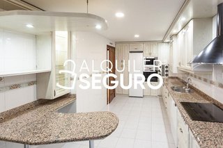 Chalet en alquiler en Mirasierra en Madrid