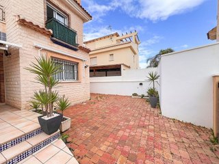 Casa adosada en venta en El Mojón en Pilar de la Horadada