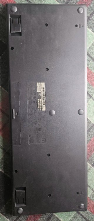 Teclado Xtrike Me USB Ergonómico KB-228