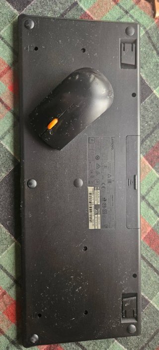 Teclado Xtrike Me USB Ergonómico KB-228