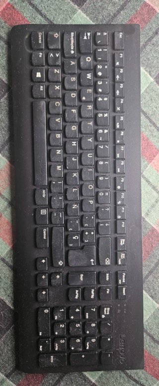 Teclado Xtrike Me USB Ergonómico KB-228