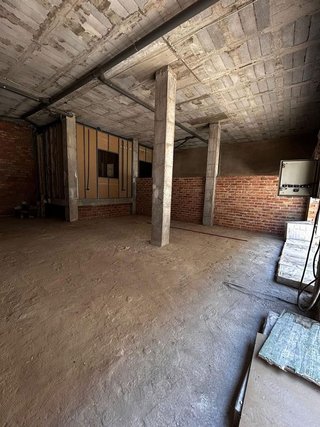 Local comercial en alquiler en Coín