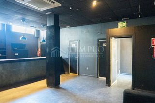 Local comercial en venta en La Paz en Madrid