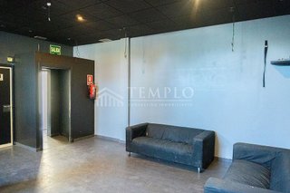 Local comercial en venta en La Paz en Madrid