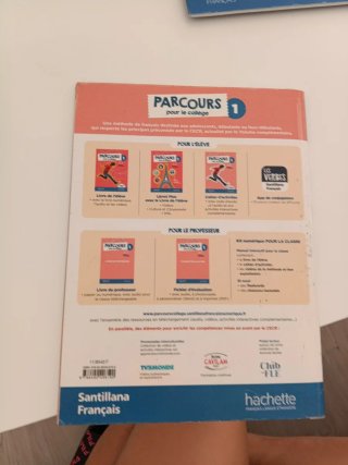 Libro de francés 1eso  A1 Parcours por le college