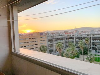 Piso de lujo con vistas a la playa y al horizonte