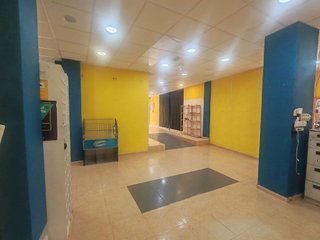 Local comercial en venta en Centro en Segovia