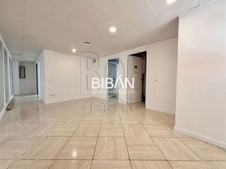 Local comercial en venta en Eixample en Tarragona