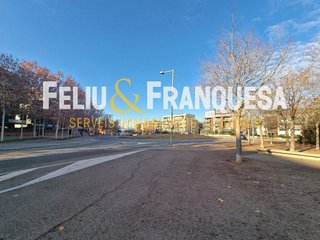 Garaje en venta en Can Mates  - Volpelleres en Sant Cugat del Vallès