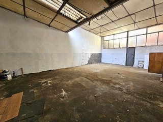 Solar en venta en Trinitat Vella en Barcelona
