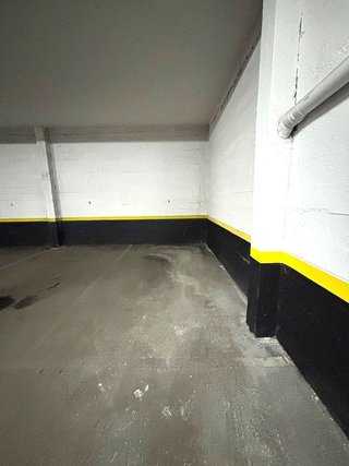 Garaje en venta en La Paz en Madrid