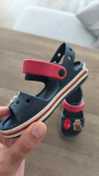 Sandalias Crocs Niños Spiderman y El Rey León