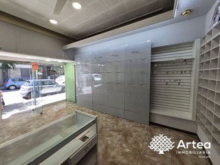 Local comercial en alquiler en Indautxu en Bilbao