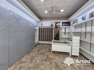 Local comercial en alquiler en Indautxu en Bilbao
