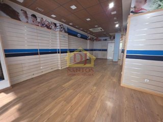 Local comercial en alquiler en Salesas - Labradores en Salamanca