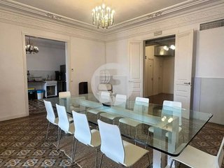 Oficina en alquiler en El Gòtic en Barcelona