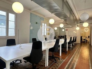 Oficina en alquiler en El Gòtic en Barcelona