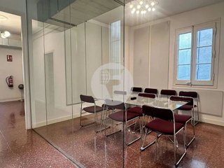 Oficina en alquiler en El Gòtic en Barcelona
