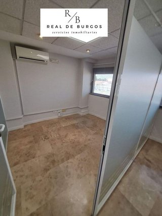Local comercial en alquiler en Delicias en Valladolid