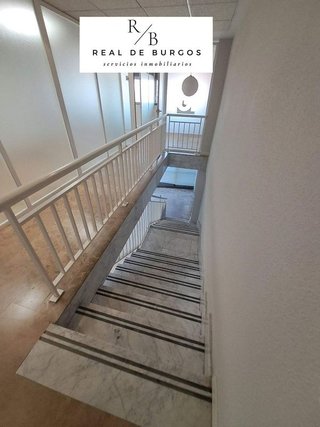 Local comercial en alquiler en Delicias en Valladolid