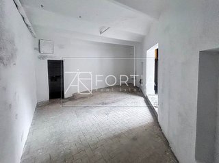 Local comercial en venta en La Florida en Hospitalet de Llobregat, L´