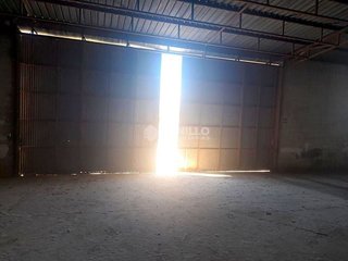 Nave industrial en venta en Centro en Teruel