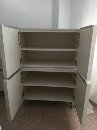 Mueble auxiliar 4 puertas