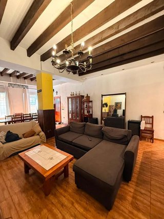 Edificio en venta en Carolinas Bajas en Alicante