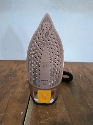 Plancha Philips Azur Serie 8000 - W34S5999