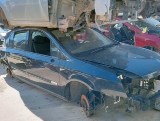 Renault 8200186483 radiador vel satis (bj0) 401268