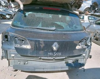 Renault 8200186483 radiador vel satis (bj0) 401268